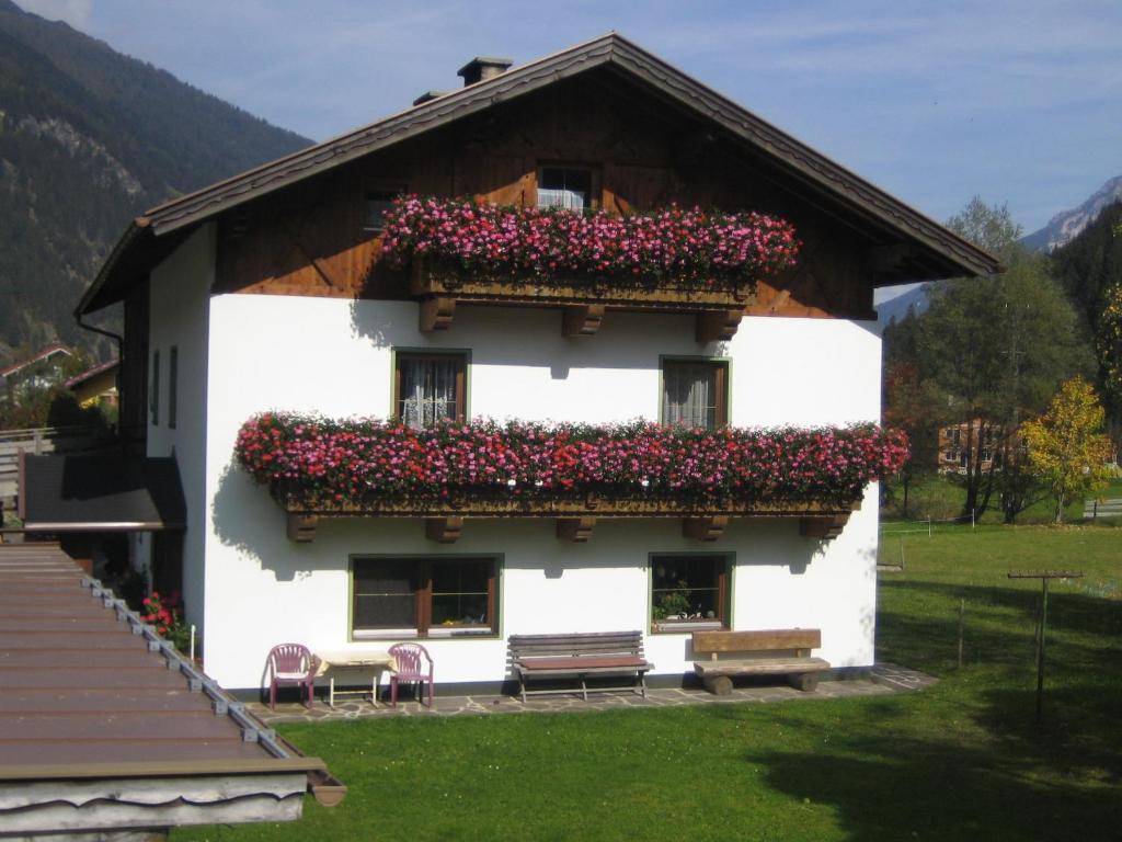 Schoepfhof Neustift im Stubaital Exterior foto